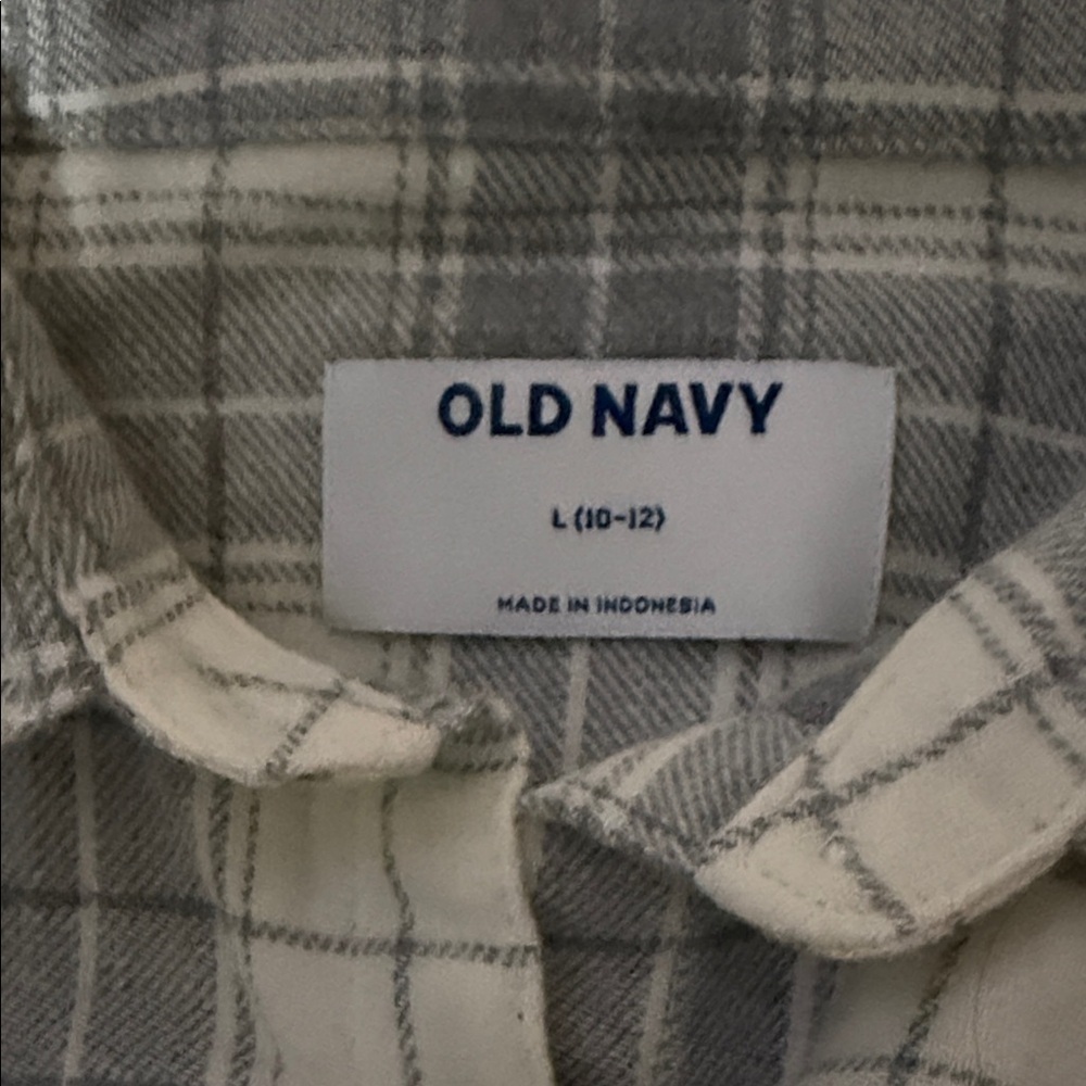 Set of Plaid Button Down flannel tops - Multicolor - Picture 3 of 6